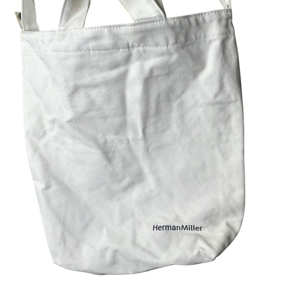 EQUIPMENT Haty Blouse in Natural White Ecarlete Dot X-Large - Picture 6 of 9